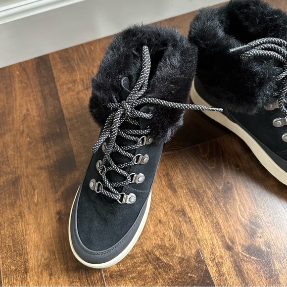 Koolaburra Tynlee Lace-Up Boot women’s size 7 - Picture 8 of 11